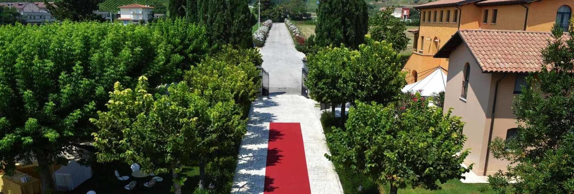 Villa Picena Colli del Tronto エクステリア 写真